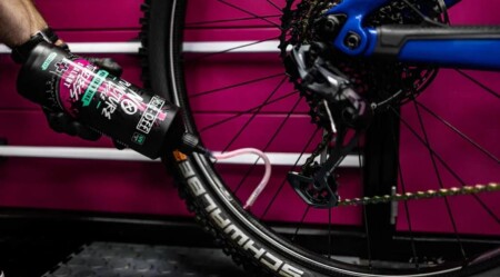Muc-Off No Puncture Tubeless sıvısı Road & Gravel 1000ml - 2